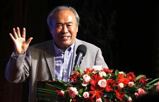 动漫老师胸乳图片